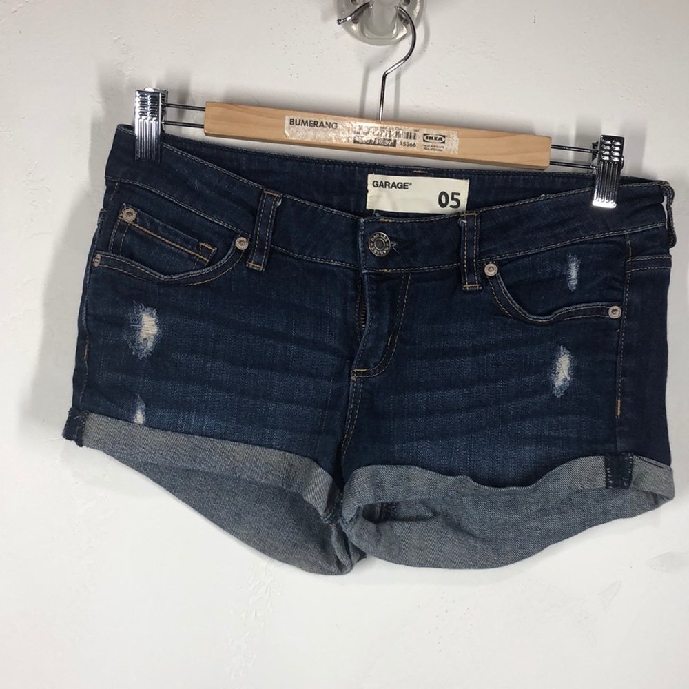 Garage Flirty jean shorts size 5